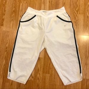 Nike Golf Capris. Size Small.
